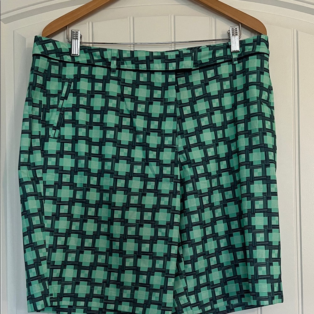 Lady Hagen Golf Shorts Size 14